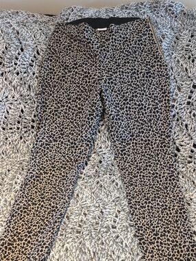 340 - Leopard Print Fitted Pants - Black & Tan Side Zip